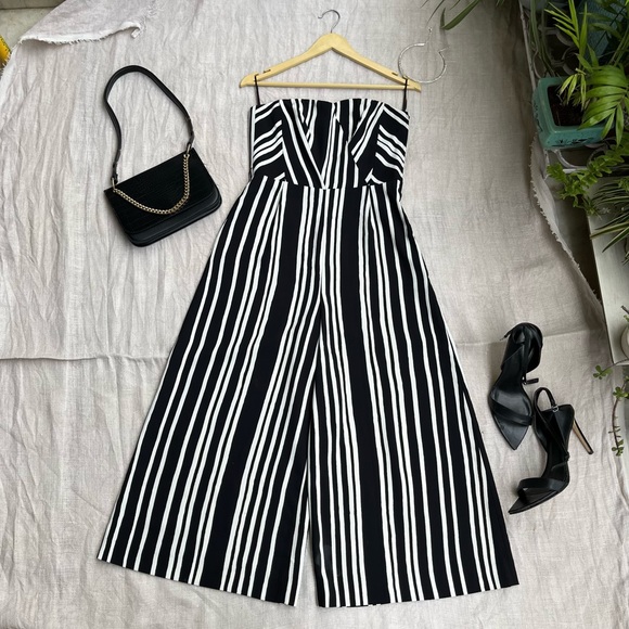 SOLD ❌ Black White Striped Strapless Jumpsuit - Picture 3 of 13